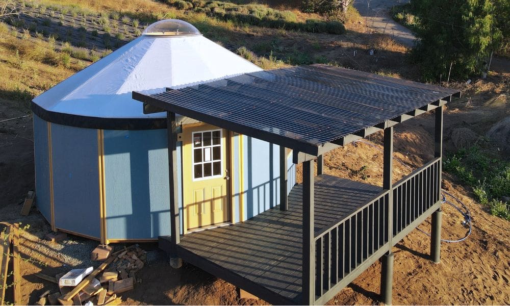 4 Tips and Tricks for Living Off the Grid